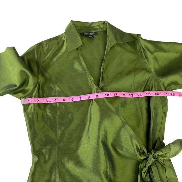 SilkLand Womens Green Shirt Size 4P Petite 3/4 Sleeve 100%Silk Blouse Tie/button - Picture 9 of 16